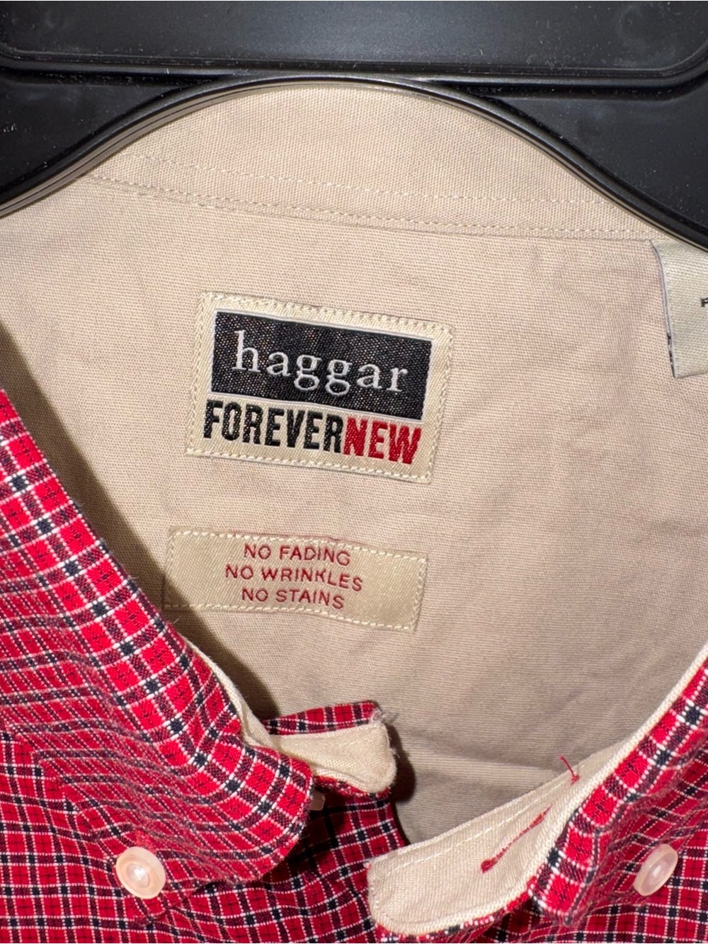Haggar ForeverNew Mens XL Red Plaid Button Down Shirt NWT Wrinkle Resistant SS - Picture 3 of 9